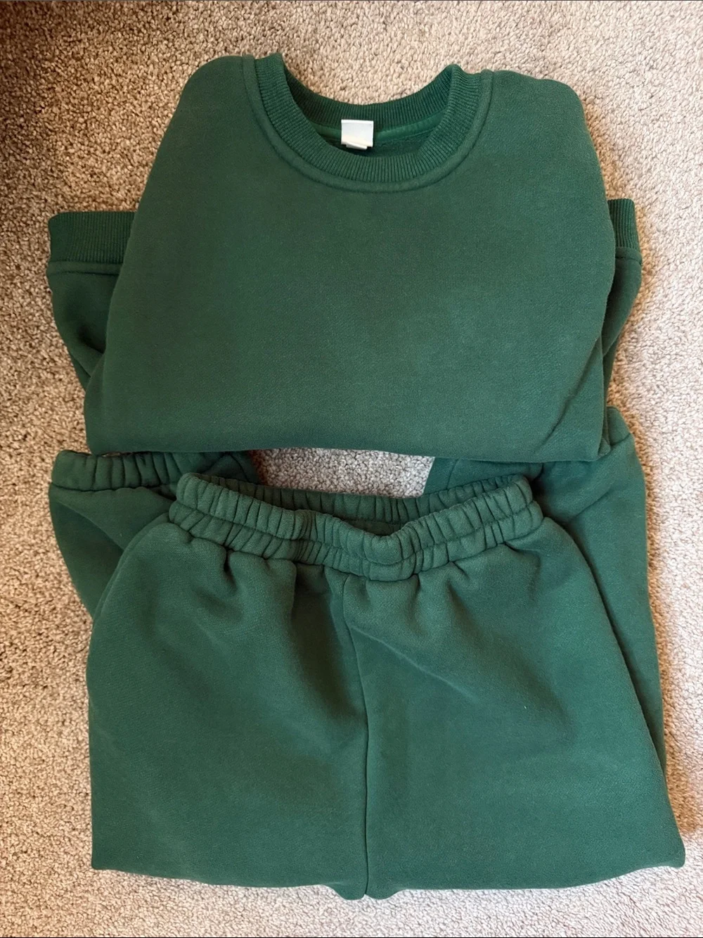 {OORI NOA} thick green fleece sweat set 6/7T